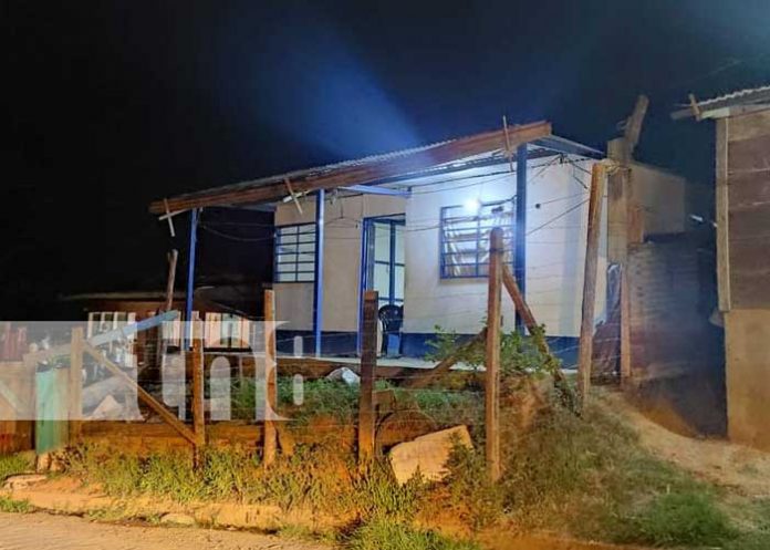 Hombre supuestamente mata a una mujer de una estocada en Siuna