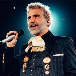 En pleno concierto Alejandro Fernández se entera que será abuelo