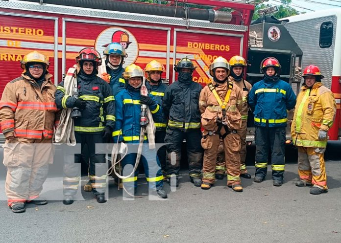 Curso de bomberos Unidos de Nicaragua junto a Bomberos Unidos Sin Frontera