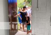 Dos primeras viviendas de extrema pobreza entregadas a familias en Juigalpa Dos primeras viviendas de extrema pobreza entregadas a familias en Juigalpa