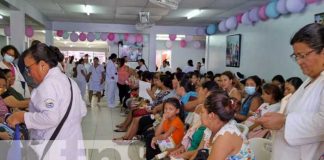 Realizan en Managua mega feria de salud para atender a las madres