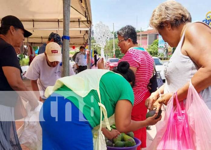 Con increíble Feria Productiva el MEFCCA celebra en grande a las madres nicaragüenses