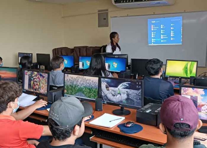 1.2 INATEC y Alcaldías no se cansan y siguen impulsando las Escuelas Municipales de Oficios