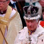 Fantasma de la princesa Diana, asiste a coronación de Carlos III (Video)