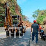 Registran deslave de tierra en el km. 27.5 de la carretera a San Rafael del Sur