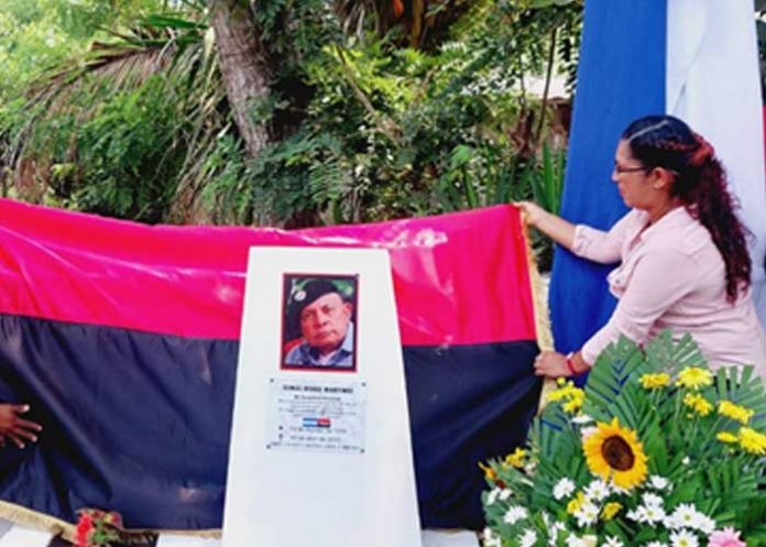 Foto: Develan monumento en honor al Comandante Tomás Borge Martínez en Diriamba / Cortesía