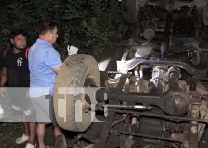 ¡Se fueron juntas! Madre, hija y vecina perecen en accidente de tránsito en el Morro