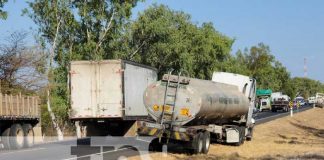 Foto: Muere motorizado en accidente tras impactar con un vehículo en carretera Izapa-León / TN8