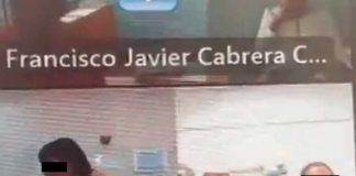 ¡Qué cantiada! Corren a funcionario por hacer el "delicioso" por videollamada
