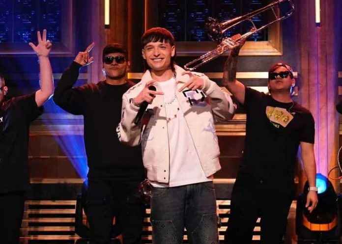 Peso Pluma traiciona al escritor de su exitosa canción