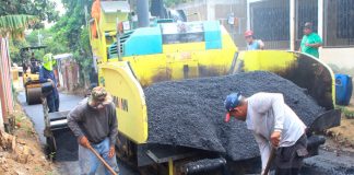 Familias del barrio Arges Sequeira con tres calles nuevas en Managua