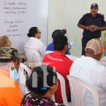 Conductores de buses reciben charla sobre el uso de extintores en Estelí Conductores de buses reciben charla sobre el uso de extintores en Estelí