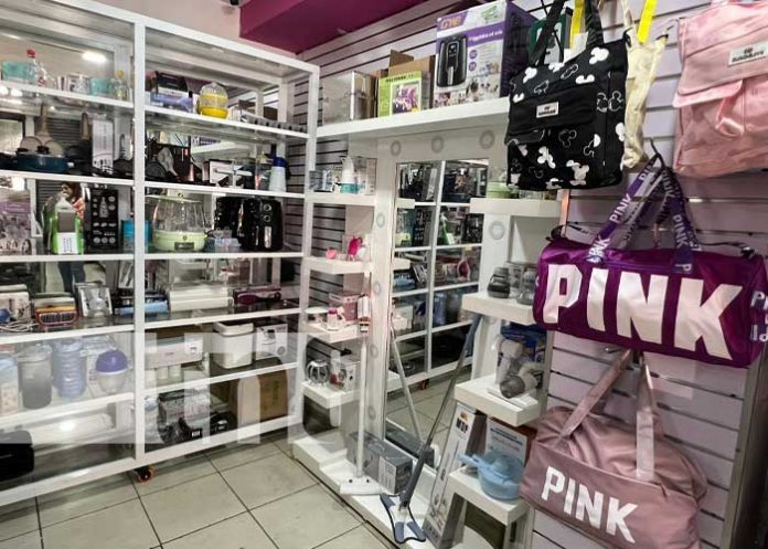 Foto: Managua: Precios de locura en variedad de productos para regalar a las madrecitas / TN8