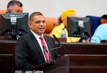 Iván Acosta, titular de Hacienda en Nicaragua: "El dólar ya no es una divisa fiable para el comercio"