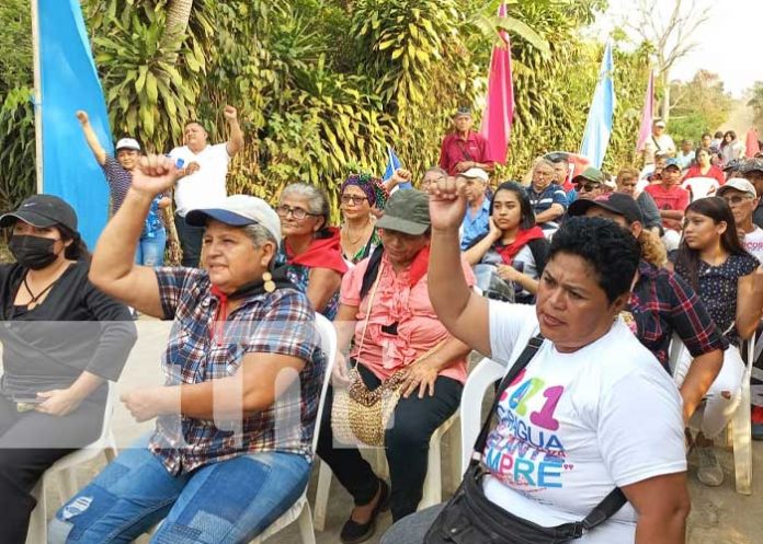 Foto: Familias de la comunidad de San Marcos estrenaron nueva calle adoquinada / TN8