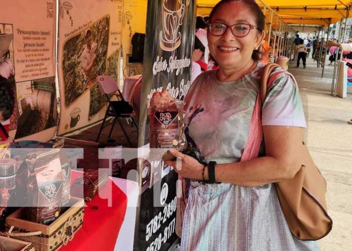 Foto: ¡Calentito por Favor! Familias de León disfrutaron de la Expo-Feria del Café / TN8