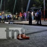 Peatón muere al ser atropellado por una moto en la Centroamérica, Managua Peatón muere luego de ser impactado por un motociclista en Managua