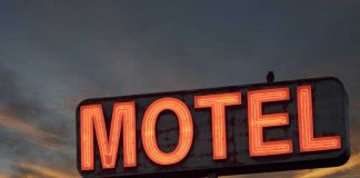 Perro dejó con el Jesús en la boca a una pareja que salió de moteliar en Rivas