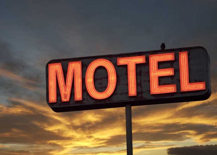 3 Perro dejó con el Jesús en la boca a una pareja que salió de moteliar en Rivas