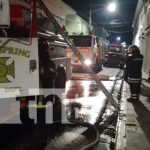 Negocio de chocolates se salva de ser “achicharrado” en Granada