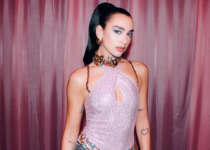 ¡Icónico! Dua Lipa lanza canción y videoclip para la película de Barbie