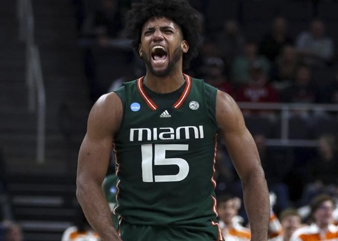 Norchad Omier destacó en NCAA