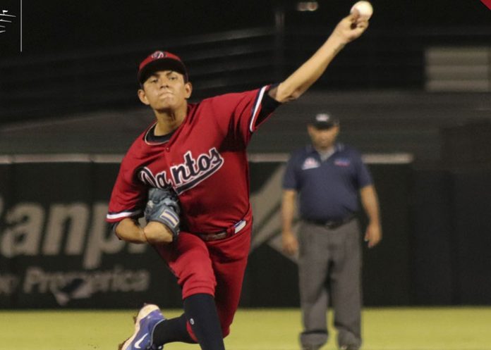 Dantos en primer lugar del Pomares