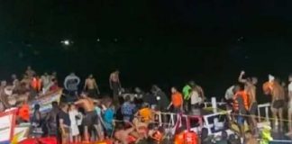 Al menos 16 muertos al hundirse un barco en la India