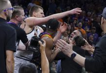 Dueño de Suns no quiere que Jokic sea sancionado Jokic golpeó al dueño de Suns
