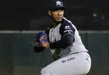 JC Ramírez con magistral apertura en la LMB sultanes, monterrey, jc, ramírez, béisbol, lmb,