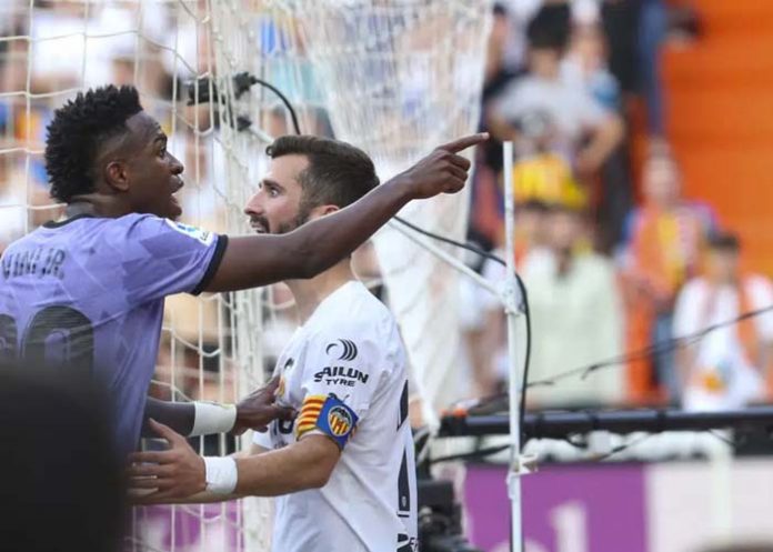 Vinicius victima de racismo en Valencia