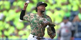 carlos, rodríguez, biloxi, shuckers,