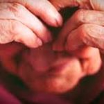 En Bolivia hijos querían matar a golpes a su «madrecita» por robarle una herencia En Bolivia hijos querían matar a golpes a su "madrecita" por robarle una herencia