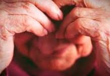 En Bolivia hijos querían matar a golpes a su «madrecita» por robarle una herencia En Bolivia hijos querían matar a golpes a su "madrecita" por robarle una herencia