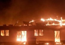 Mueren calcinadas 20 personas, la mayoría niños, durante un incendio en Guyana