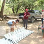 Ayuda llega a familias que quedaron sin techo en Nandaime Foto: Entregan techos para familias que quedaron sin los mismos en Nandaime / TN8