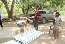 Ayuda llega a familias que quedaron sin techo en Nandaime Foto: Entregan techos para familias que quedaron sin los mismos en Nandaime / TN8