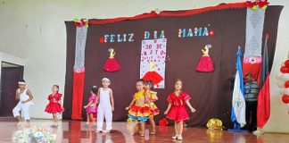 Foto: Actos culturales en colegios de Nicaragua por el Día de las Madres / TN8