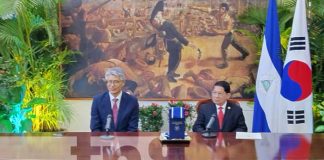Foto: Condecoran a embajador de Corea del Sur en Nicaragua / TN8