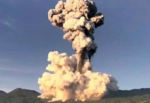 Potente erupción del volcán Rincón de la Vieja deja ‘pálidos y chirizos’ a Ticos Potente erupción del volcán Rincón de la Vieja deja 'pálidos y chirizos' a Ticos