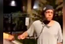 ¿Lo merecía?: Golpean brutalmente a un hombre por apuñalar a un perrito (Video) Hombre encadenado y golpeado por maltratar a perro