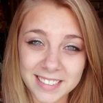 Chica de 21 se arranca los ojos bajo los efectos de las drogas en EE.UU. Joven se arranca los ojos bajo los efectos de las drogas