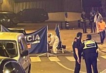 Sangriento tiroteo en una plaza de España dejó a dos personas muertas