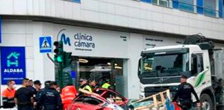 Viva de milagro una mujer tras caerle encima una tonelada de cemento en España