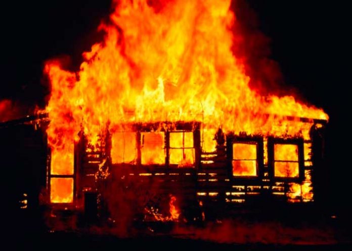 Incendio en un hostal en Nueva Zelanda deja 6 muertos 