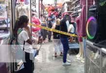 Fulminante infarto acaba con vida de una mujer en el Mercado Oriental Foto: Infarto acaba con la vida de una mujer en el Mercado Oriental / TN8
