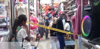 Foto: Infarto acaba con la vida de una mujer en el Mercado Oriental / TN8