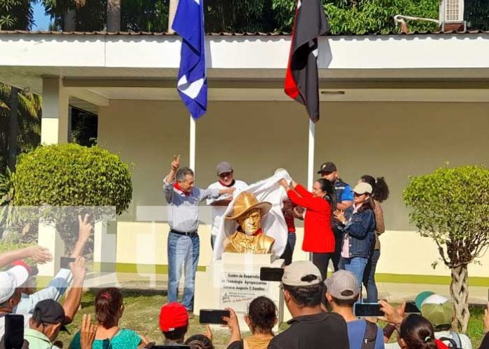 Foto: Inauguración del CNIA del INTA