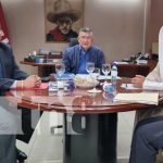 Fondo Kuwaití incrementará la cooperación con Nicaragua Foto: Embajador de Kuwait en reunión con altos funcionarios de Nicaragua / TN8