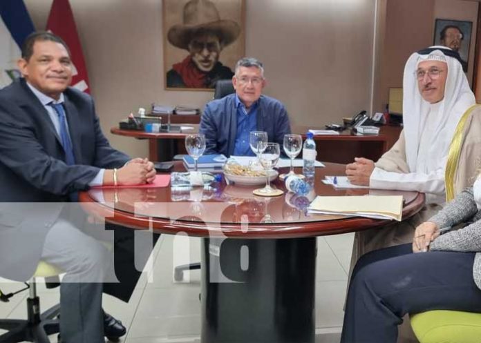 Foto: Embajador de Kuwait en reunión con altos funcionarios de Nicaragua / TN8